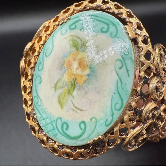 Vintage Rare 1970s Handpainted Porcelain Floral Cuff Bracelet with Safety - Picture 12 of 17